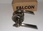 51gra09 Falcon Locking Door Handle 050134983724