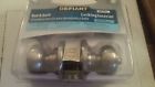 883-624 Defiant Bed Bath Locking