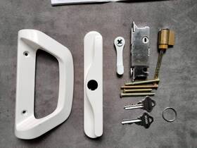 Aisecure 797427521354 Sliding Door Lock And Handle Set With Key For Glass Fits D