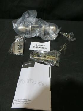2020307 Amazonbasics Amazon Basics Entry Privacy Passage Knob Set Silver Never Used