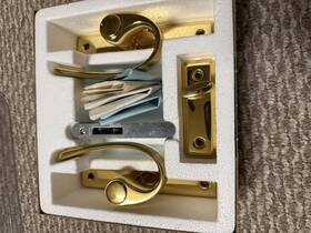 2565512 Andersen Anderson Gliding Patio Door Hardware - Bright Brass Trim Set