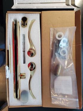2579443 Andersen Newbury Complete Trim Set In Hp Brass Single Door