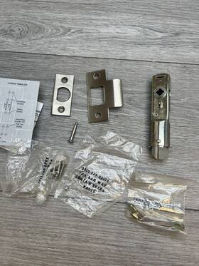5523.056.p Baldwin Privacy Knob Latch 2-3/8 Inch Backset Satin Nickel Scratches