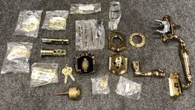 9br1801-224 Baldwin Reserve Single Cylinder Handleset In Brass Missing Instructions