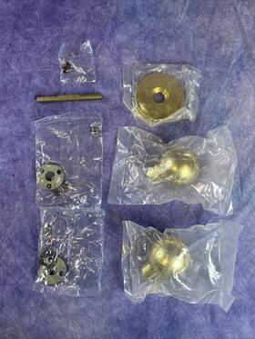 5041-030 Baldwin Hardware Estate One Pair Of Door Knobs In Polished Brass
