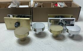 Psconcfr260 Baldwin Contemporary Passage Door Knob Set Chrome And Satin Brass - Lot Of 2
