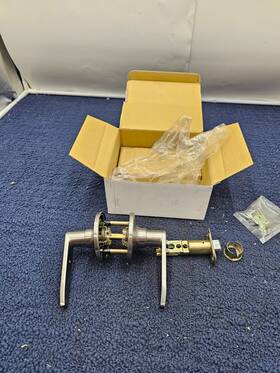 308663575 Defiant Passage Olympic Lever Us32d Satin Stainless Steel