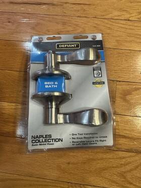 534868 Defiant Naples Collection Bed And Bath Door Lever Handle In Satin Nickel