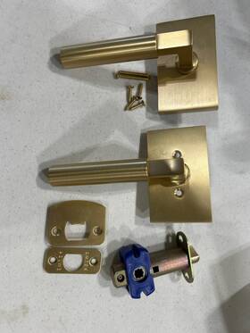 5112hecrhus4 Emtek 300676756301 R.h. Satin Brass Modern Passage Set With Choice Of Finish