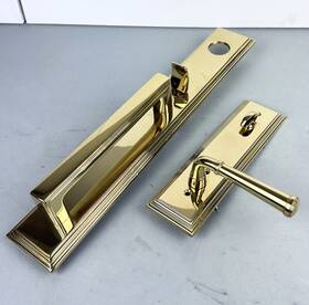4212meus Emtek Melrose Full Plate Single Cylinder Keyed Entry Handleset Unlacquered Brass