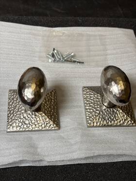 5056heus15 Emtek Hammered Rosette Passage Satin Nickel Egg Door Knob Set
