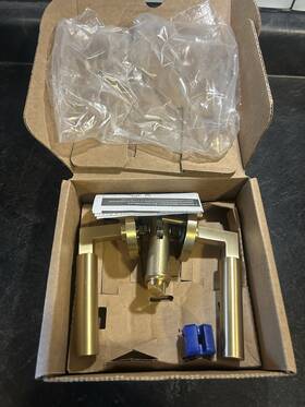 5109hecrhus4 Emtek Hercules Lever Disk Rosette Satin Brass Rh