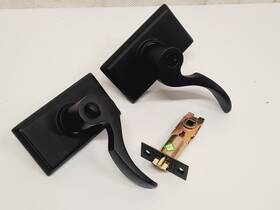 510cus19 Emtek Matte Black Single Cyl Keyed Entry - As Is Parts