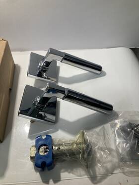 5110hecus19lh Emtek Hercules Right Handed Passage Door Lever Set Square Rose Hand Chrom