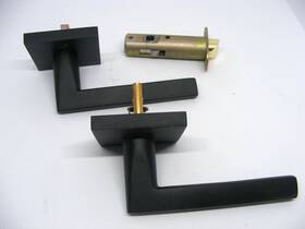 5110hlous19rh Emtek Helios Right Handed Passage Door Lever Set With Square Rose