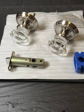 8101otus15 Emtek For Parts Rope Rosette Old Town Crystal Knob