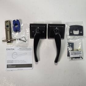 8231trtrhus10b Emtek 8131trtrhus10b Triton Lever Quincy Rosette Rh Privacy Oil Rubbed Bronze