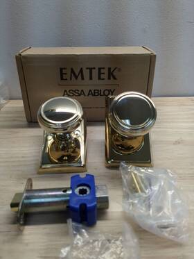 8221nwus3 Emtek Norwich Privacy Knob Set Brass Classic Collection - Lifetime Po