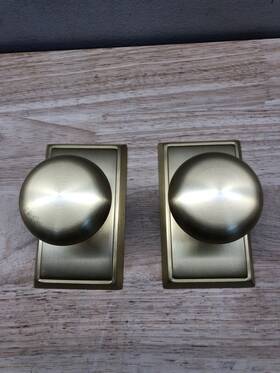 8521pus4 Emtek Providence Non-turning Dummy Door Knob Set - Satin Brass