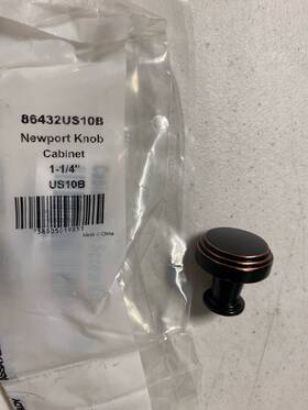 86432us10b Emtek 86432 Us10b Newport 1.25 Cab Knob In Bronze