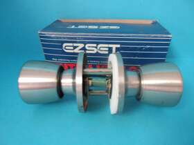 Bp-100t-gn-us32d Ezset New Entry Keylock Door Knob Model Stainless Steel With Key