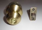 A218817 F51 V Geo 608 Schlage Satin Brass Georgian Style Keyed Entry 043156490967