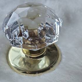 171-300br Gainsborough Hardware Ind. Ltd. Glass Brass Polished Round Door Knob Clear Gold