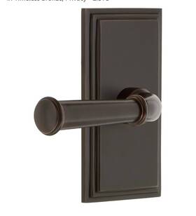 825361 Grandeur 825356 New Carre Plate Privacy With Georgetown Lever In Timeless Bronze