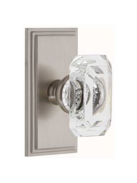 827756 Grandeur Carre Plate Passage With Baguette Crystal Knob In Satin Nicke
