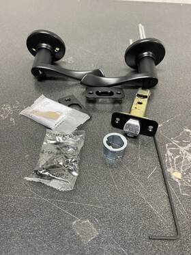 405bl-514s Kwikset Balboa Keyed Entry Leverset With Smartkey - Matte Black