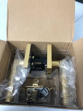 720pvlrct-4 Kwikset Prava Passage Door Lever Set Satin Brass Rectangle Rose