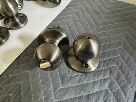 300p Kwikset 883351635271 Polo Locking Bed/bath Knob - Satin Nickel