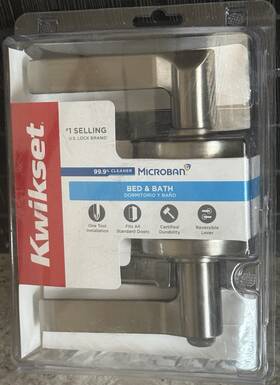 93002-939 Kwikset Bed And Bath Reversible Door Lever With Microban Technology Satin Nickel