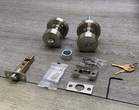 97402-893 Kwikset Pismo Knob With Round Rose Entry Lock Smartkey Read
