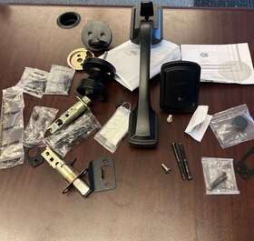 98180-026 Kwikset Prague Single Cylinder Handleset Matte Black For Parts As Is