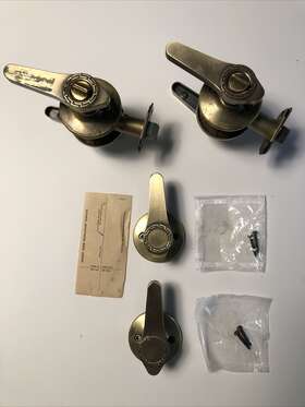 300gl Kwikset Grecian 2 Vintage Bedroom Bath Lever Locksets Dummy Antique Brass