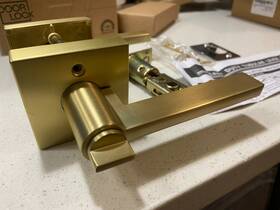 3633lsbbk Lock & New Door Square Head Handle Gold Finish W Hardware
