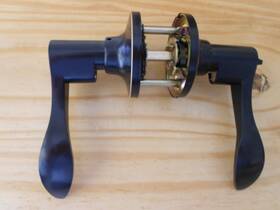 Lock & 686912506672 Privacy Lever Door Handle Turn On The Inside Bedroom Bathroom Bronze 1 Key