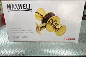 403133 Maxwell Passage Lockset Tulip Knob Design Polished Brass