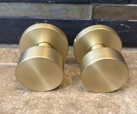 Mega Handles 850020756674 Buena Dummy Door Knobs 2-pack Satin Brass Gold Fast Shipping