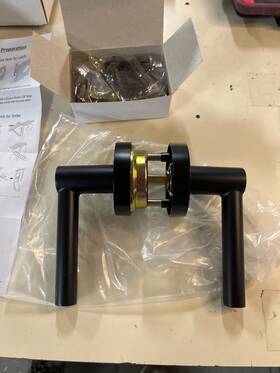 Mlk4012bk Miseno Elkton Round Rod Passage Door Lever Set - Matte Black