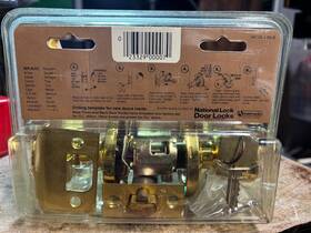 G426d National Hardware Door Locks Front And Back Lock Knobs Bright Brass Amerock Usa Nos