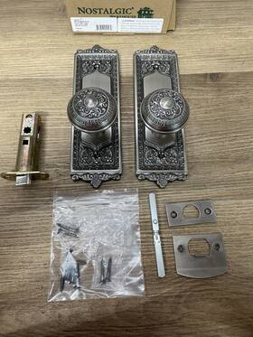 704146 Nostalgic Warehouse Vintage Victorian Egg And Dart Door Knob Set -read