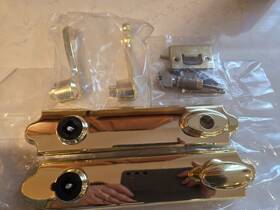 06200031 Peachtree Prado Handle Set Patio Door Hardware Key Bright Polished Brass