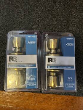 00117976 Reliabilt Two Pack Gallo Polished Brass Doorknobs #00117976