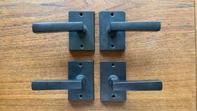 Eb80 Rocky Mountain Lb30 2 Pairs Eb80/lb30 Bdl Escutcheons - Silicon Bronze Dark Lustre