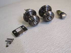 454-091022 Schlage Keyed Entrance Door Knob Antique Pewter