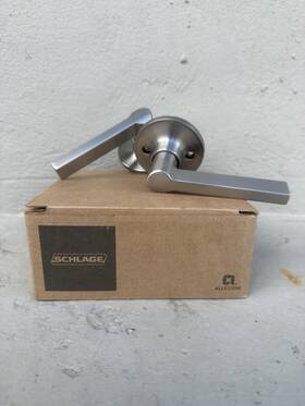 J10sol619col Schlage 563086 New Satin Nickel Solstice Passage Door Lock Collins Trim
