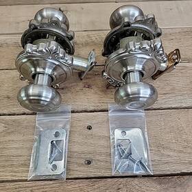 F10geo609brk Schlage Used F40 Geo 619 Brk Door Knob W Brookshire Trim Non Locking 2 Sets