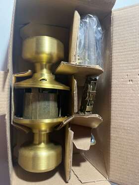 F40bwe608 Schlage Bowery Privacy Door Knob Set - Satin Brass